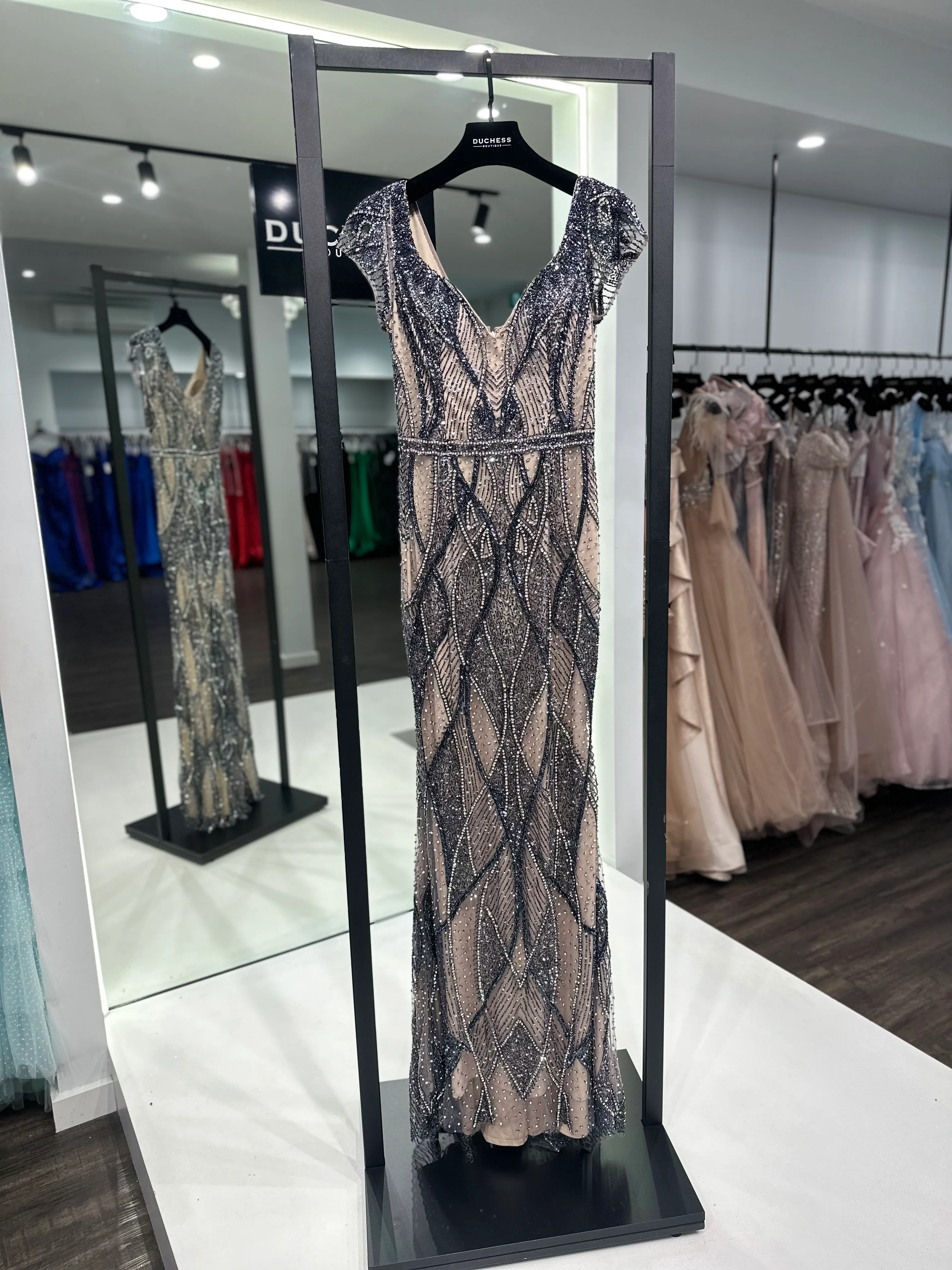 DB330029/B - Image 4